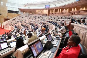 Assembleia Nacional aprova aumento salarial dos deputados