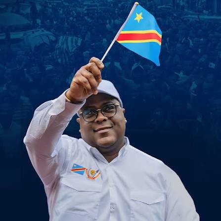 Félix Tshisekedi durante discurso sobre reformas políticas na República Democrática do Congo.