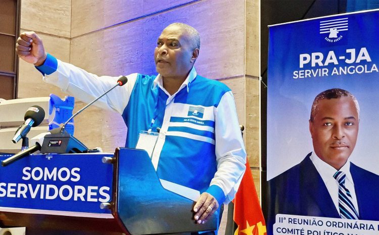Chivukuvuku critica ausência de múltiplas candidaturas