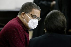 Carlos São Vicente perde mais 34% no Standard Bank: Governo avança com nova privatização